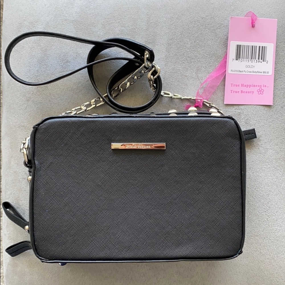 Toronto’s Pink House Goldy Cross Body Purse